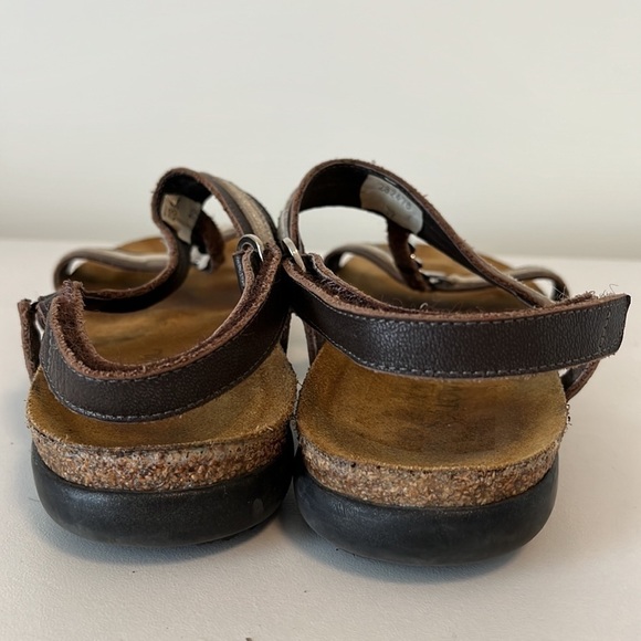 Naot Leather T-Strap Sandals, Size 39 - Picture 6 of 6